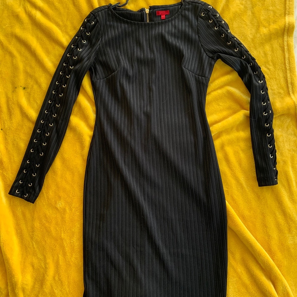 Jennifer Lopez size 8 black dress